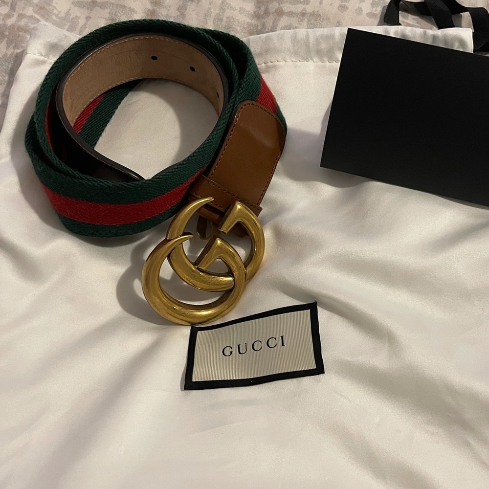 Authentic GREEN AND RED GUCCI BELT